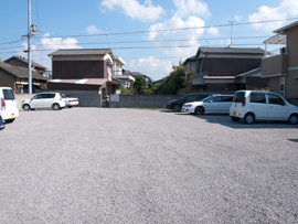 彦江の駐車場